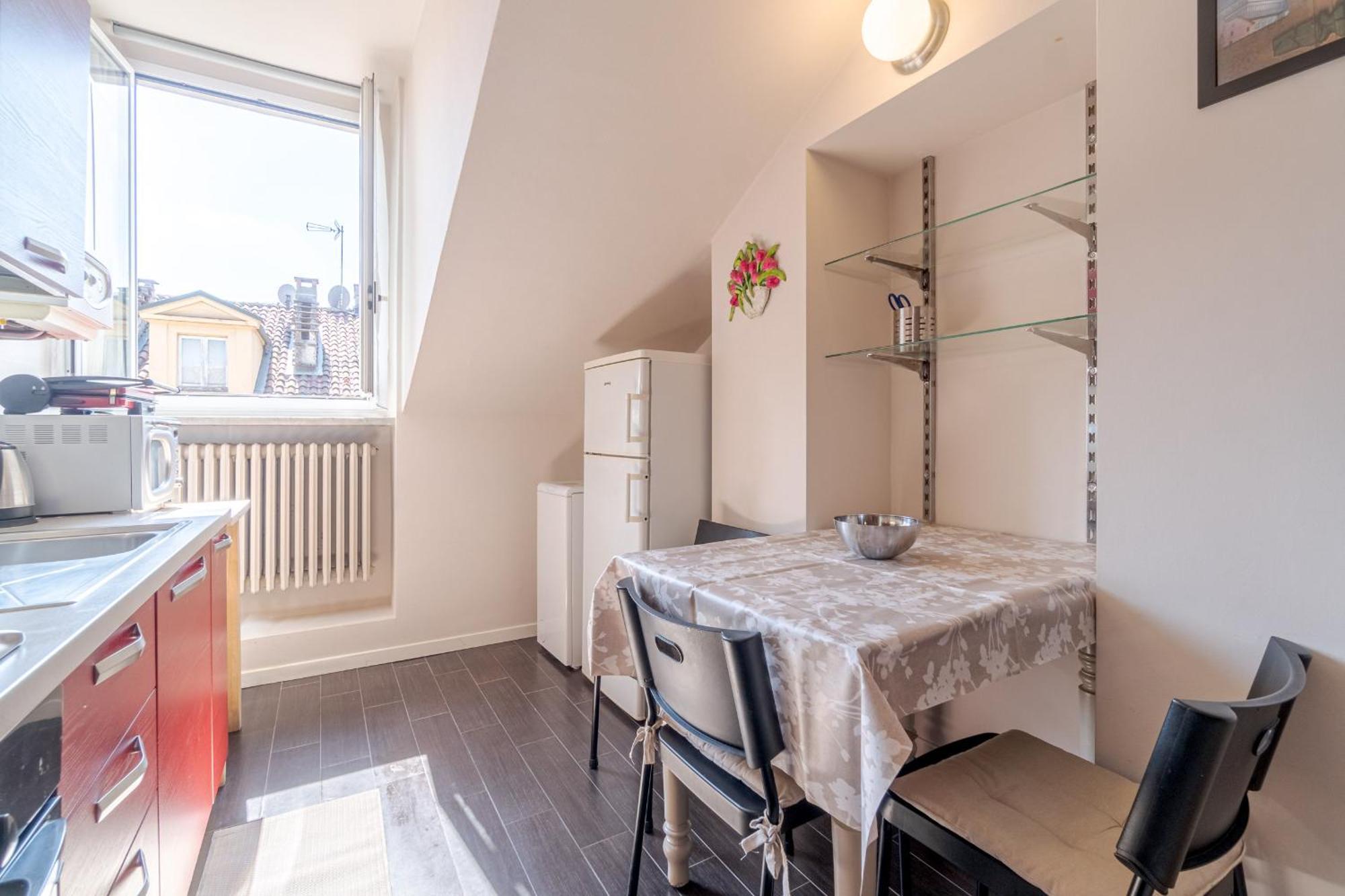 都灵Casa Valeggio Attic Apt Few Steps From Porta Nuova公寓 外观 照片