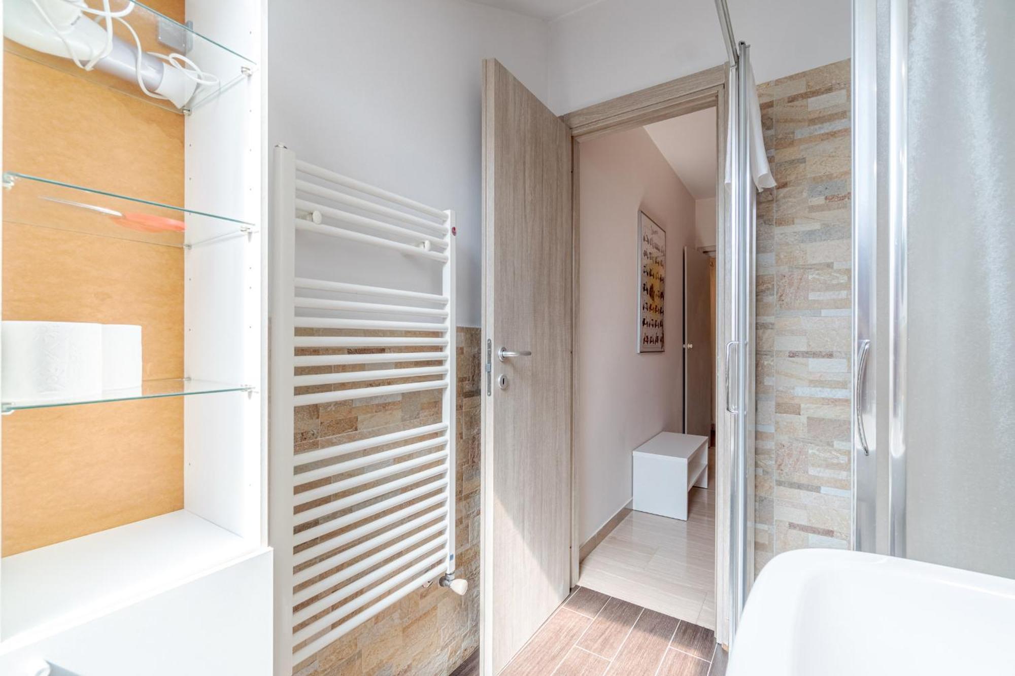 都灵Casa Valeggio Attic Apt Few Steps From Porta Nuova公寓 外观 照片